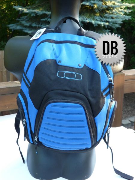 MOCHILA OAKLEY #1